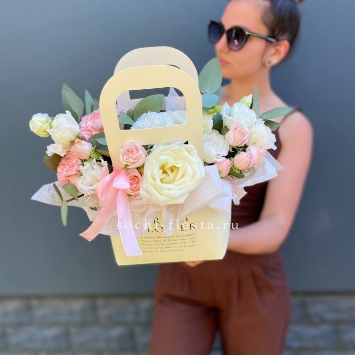 Цветочная сумочка "Рафаэль" в Липецке