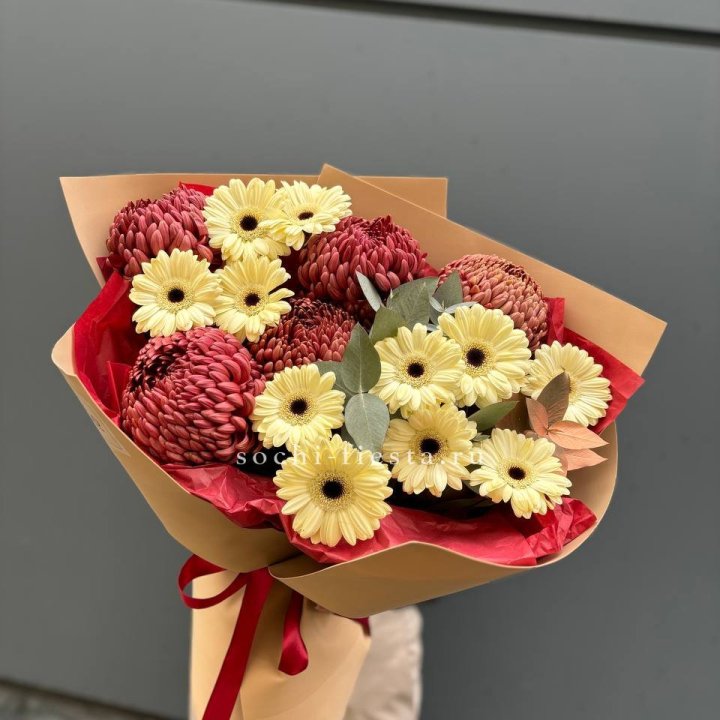 Букет гербер и хризантем Бигуди в Липецке