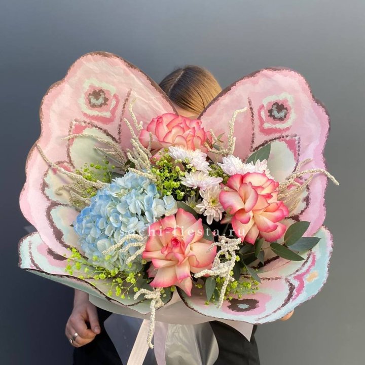 Дизайнерский букет бабочка №5 в Липецке