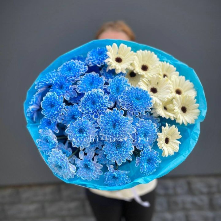 Букет хризантем и гербер в Липецке