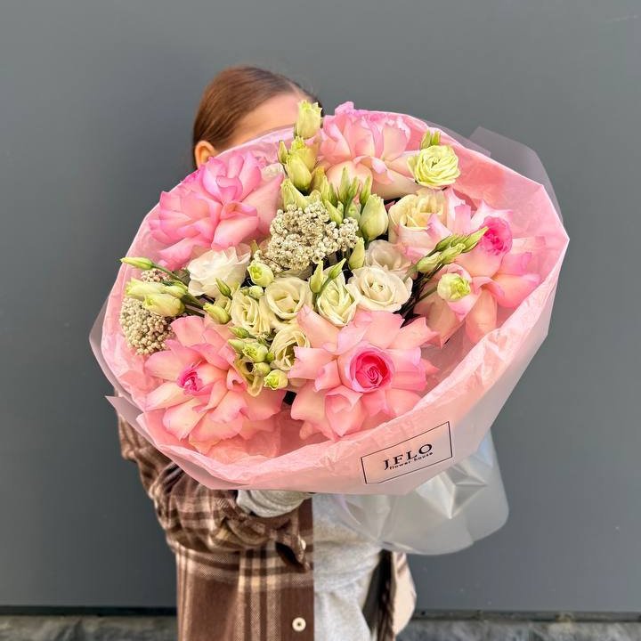 Букет "Розы с эустомой" в Липецке