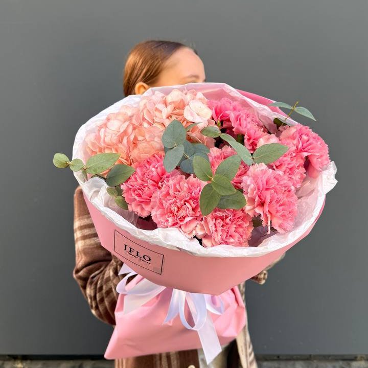 Дуо диантусы и гортензия в Липецке