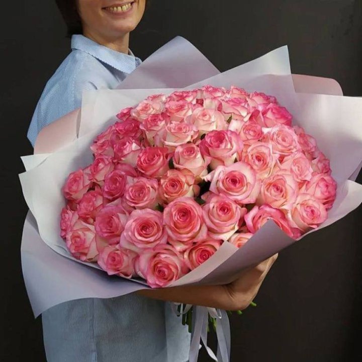 101 роза Джумилия в оформлении  в Липецке