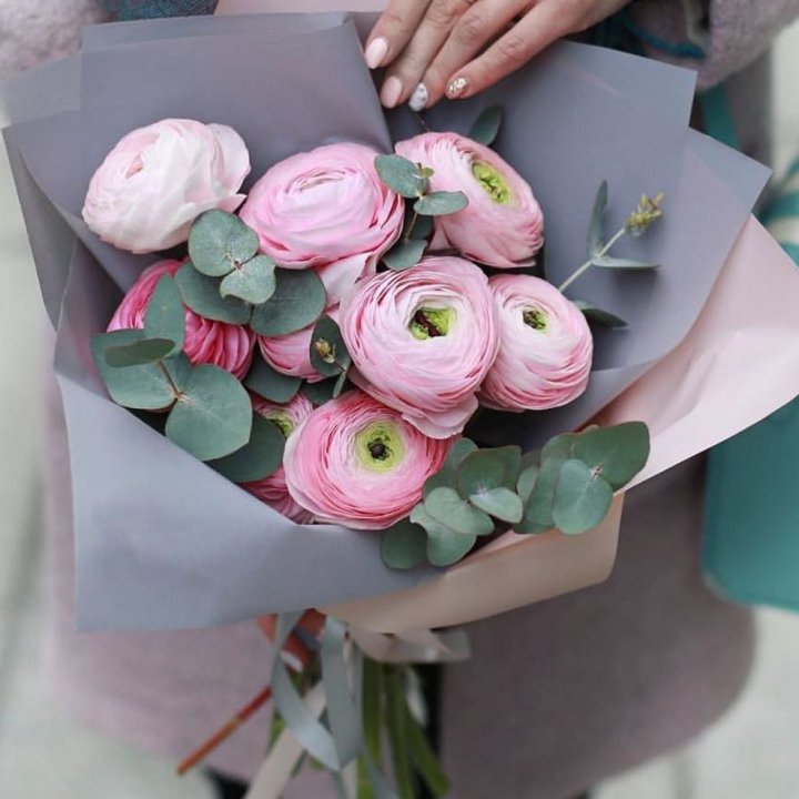 Ранункулюсы с эвкалиптом №1 в Липецке