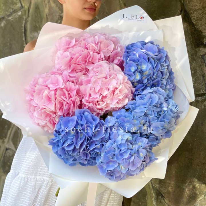 Букет гортензий №1 в Липецке