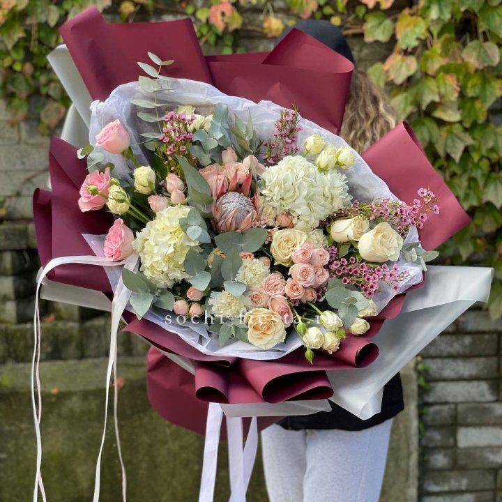 Авторский букет с протеей №1 в Липецке