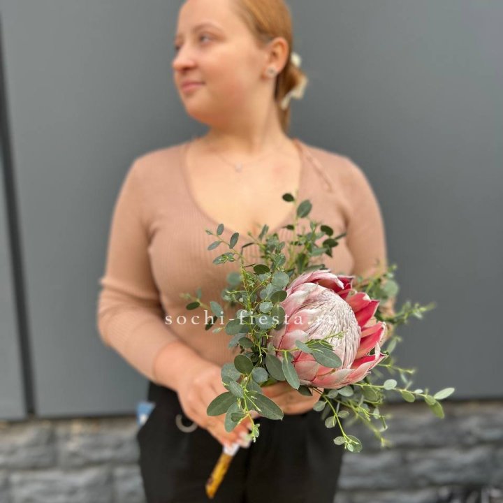 Свадебный букет "Протея" в Липецке