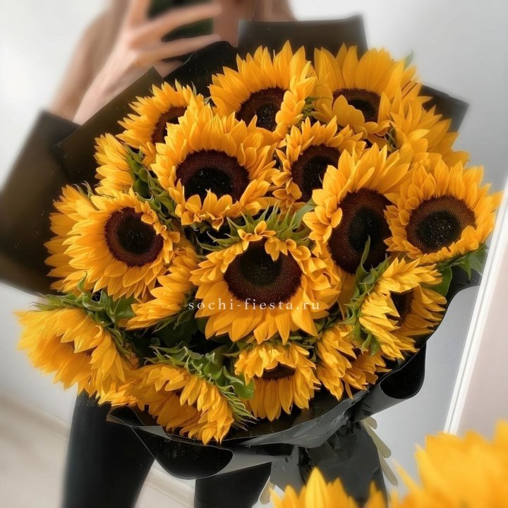 Букет подсолнухов "Гига" в Липецке