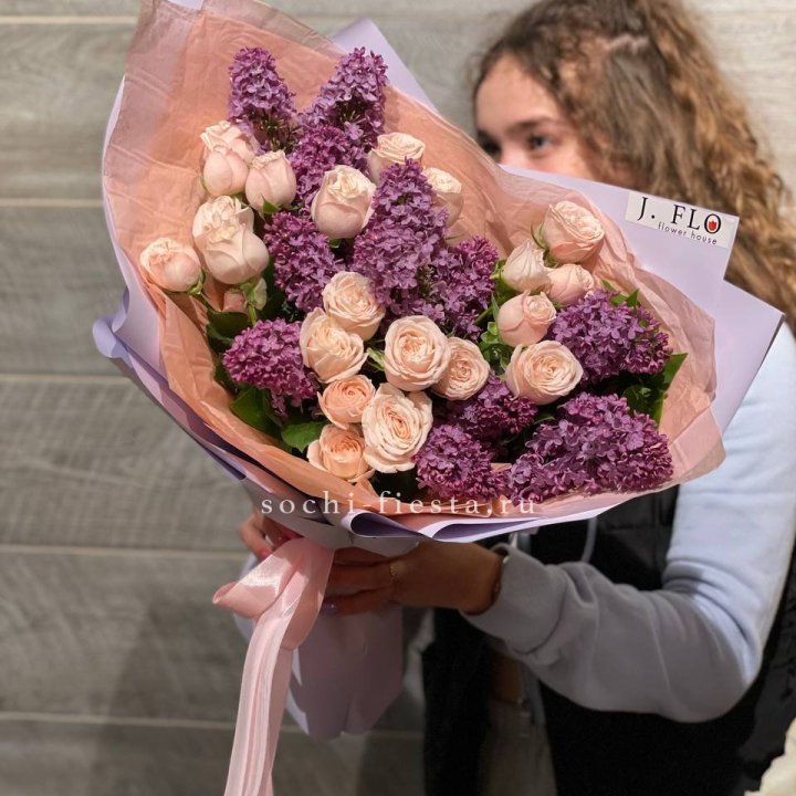 Букет "Лиловая весна" в Липецке