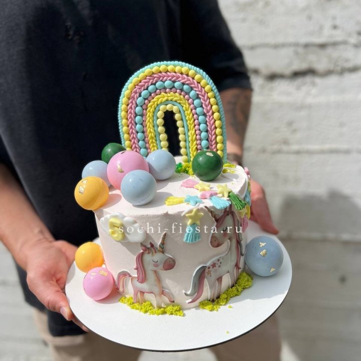Торт "Радуга с единорогом" в Липецке