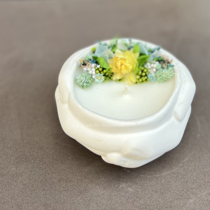 Свеча ароматическая в гипсе Руки в Липецке