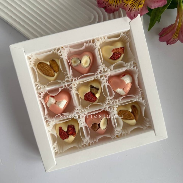 Набор конфет из бельгийского шоколада Сердца в Липецке