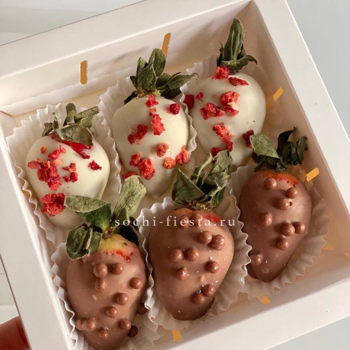 Клубника в шоколаде 6 ягод в Липецке