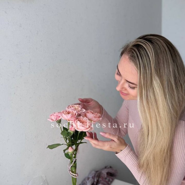 Цветочная подписка "Пакет маленький" в Липецке