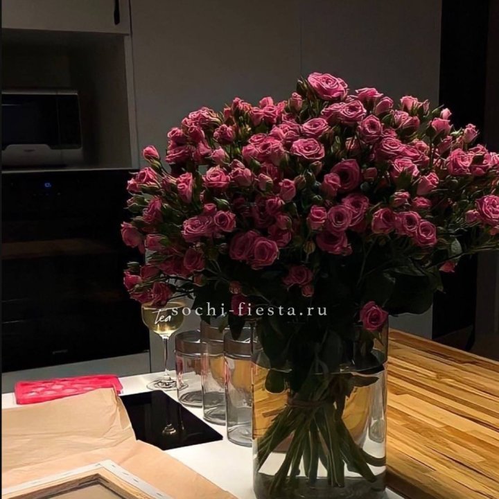 Цветочная подписка "Пакет большой" в Липецке