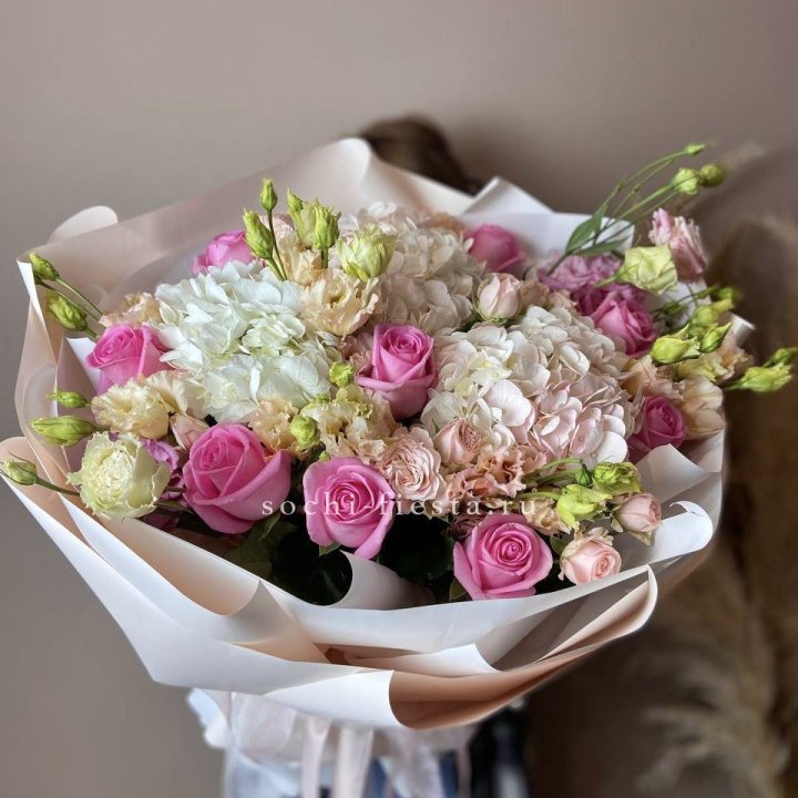 Дизайнерский букет "Каролина" в Липецке