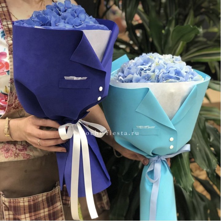 Букет с гортензией с пиджаком в Липецке