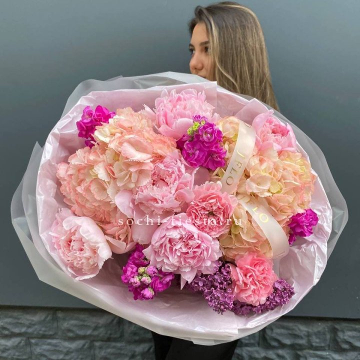  Букет "Фловер пионс" в Липецке