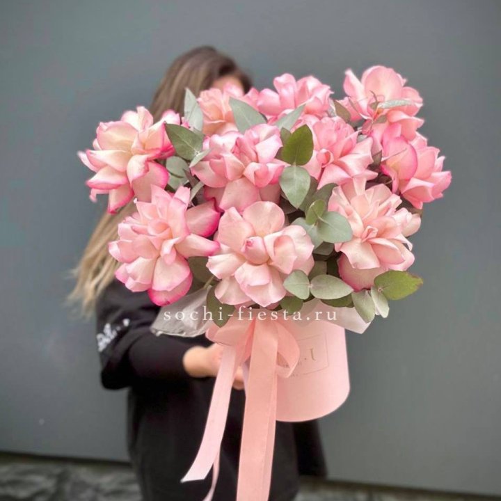 11 Фрунцузских роз "Венди" в Липецке