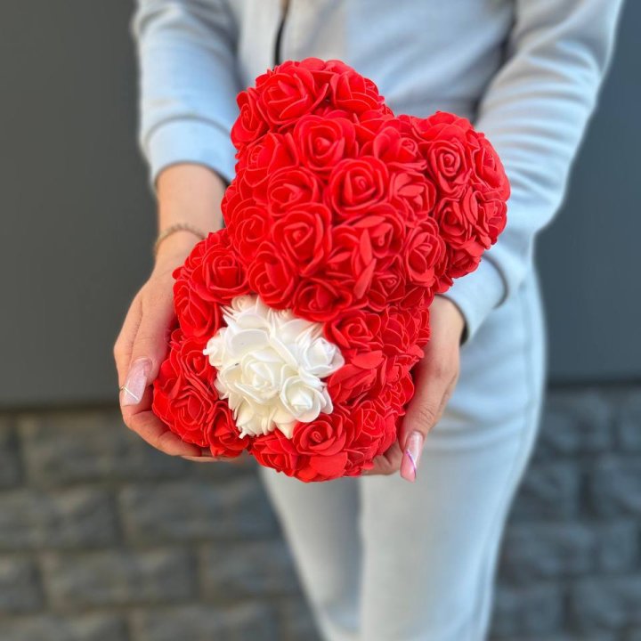 Медведь с белым сердцем в Липецке