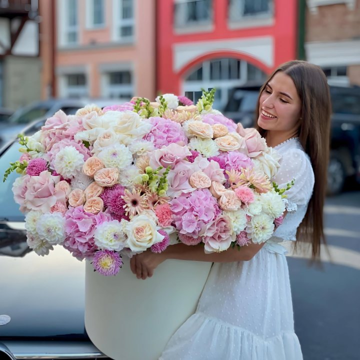 Дизайнерский цилиндр "Мелиса" в Липецке