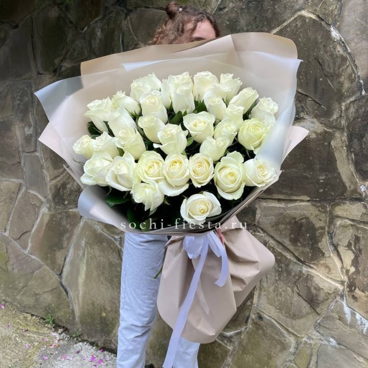 35 голландских роз в Липецке