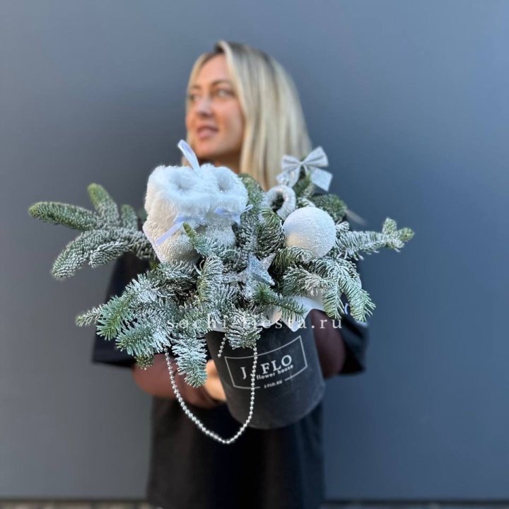 Новогодний бокс "Ботс вайт" в Липецке