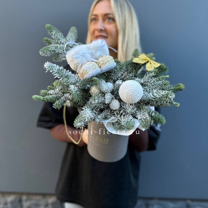 Новогодний бокс "Ботс голд" в Липецке