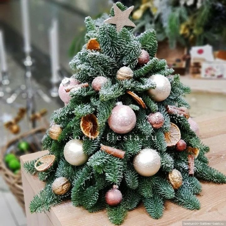 Новогодняя елочка "Блеск" в Липецке