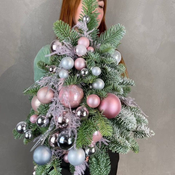 Новогодняя елочка "Розе голд" в Липецке