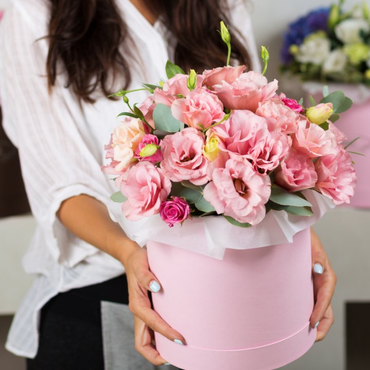 Эустома в шляпной коробке в Липецке