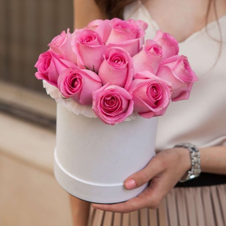 15 роз в боксе Кэтрин в Липецке