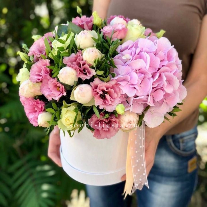 Дизайнерский цилиндр №2 в Липецке