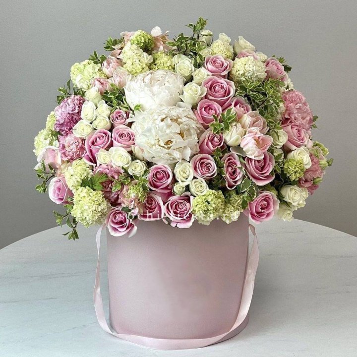 Цветочный бокс "Фантастик" в Липецке