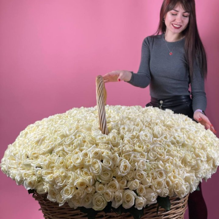 1001 белая роза в Липецке