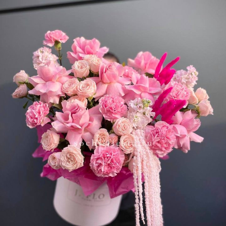 Цветочная коробка "Стелла" в Липецке