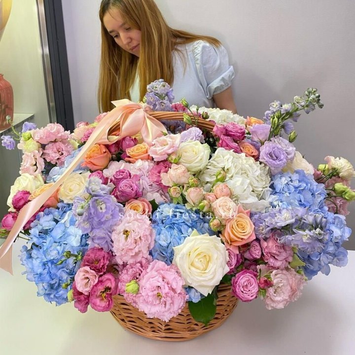 Авторская корзина "Экстра" в Липецке