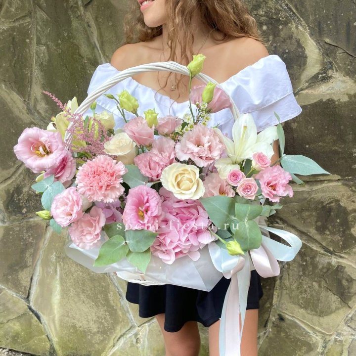 Авторская корзина "Миа" в Липецке