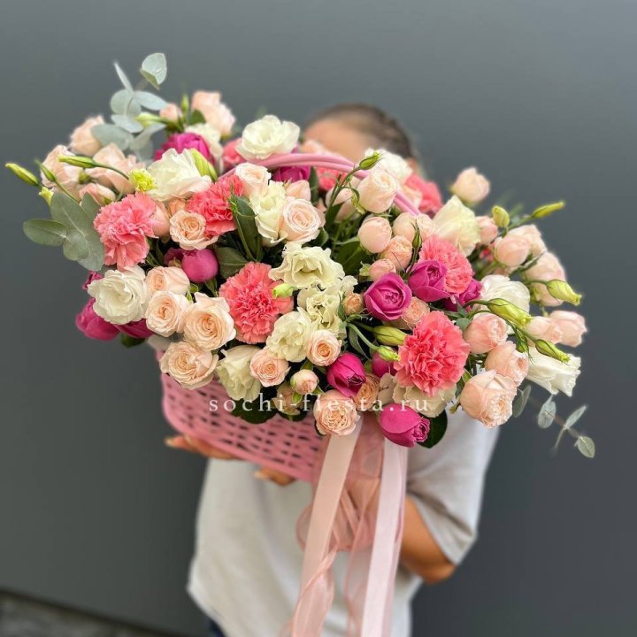Цветочная корзина "Флоренция" в Липецке