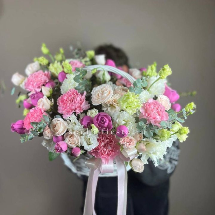 Корзина "Яркая" в Липецке