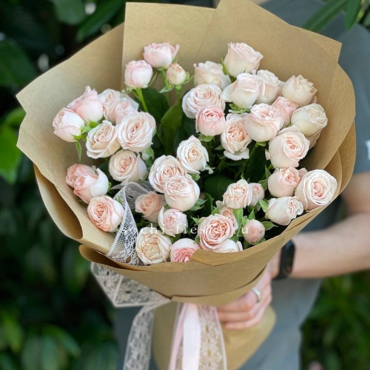 Кустовые розы букет №1 в Липецке