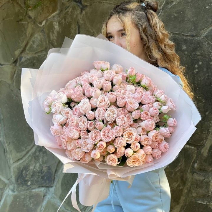 45 роза бомбастик Крем в Липецке