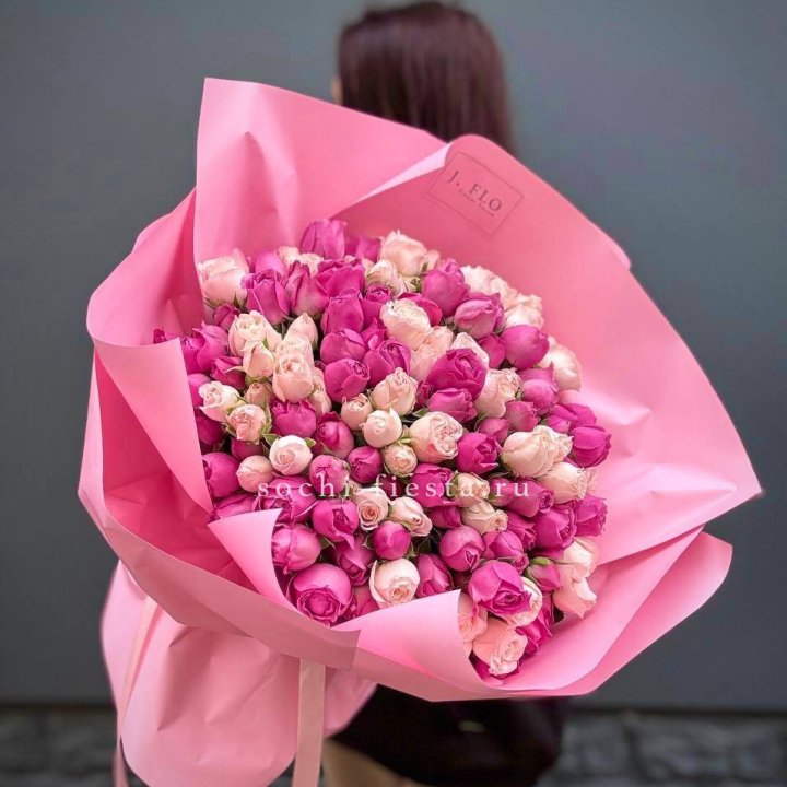 51 кустовая роза  в Липецке