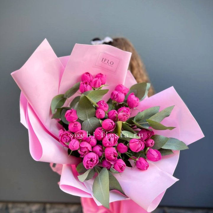 Пионовидные розы баблс в Липецке