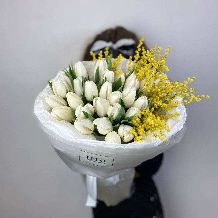 Дуо тюльпан и мимоза в Липецке