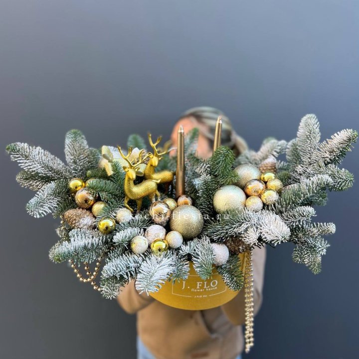 Композиция "Мери крисмас голд" в Липецке