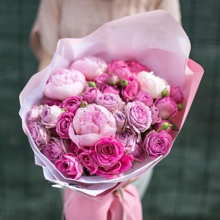 Букет с пионами "Леси" в Липецке