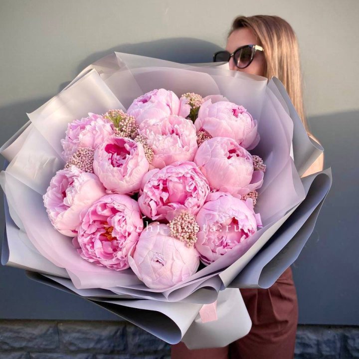 Букет с пионами "Стайл" в Липецке