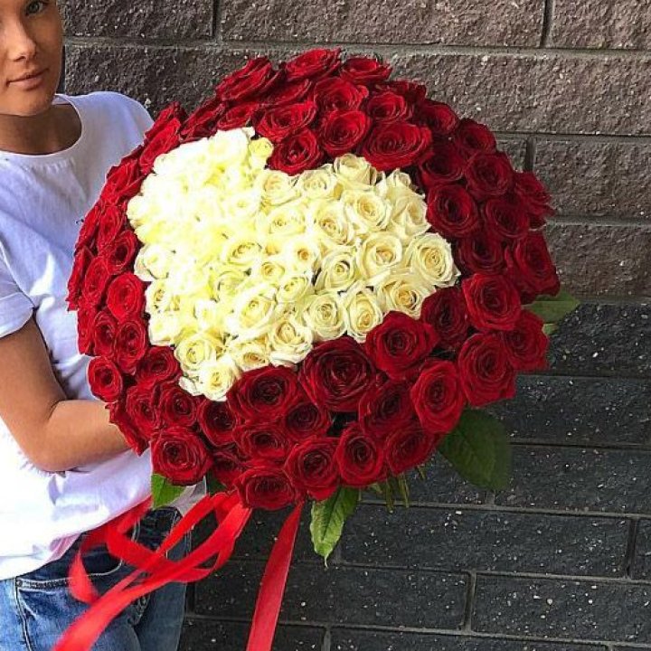 101 роза "Сердце" в Липецке