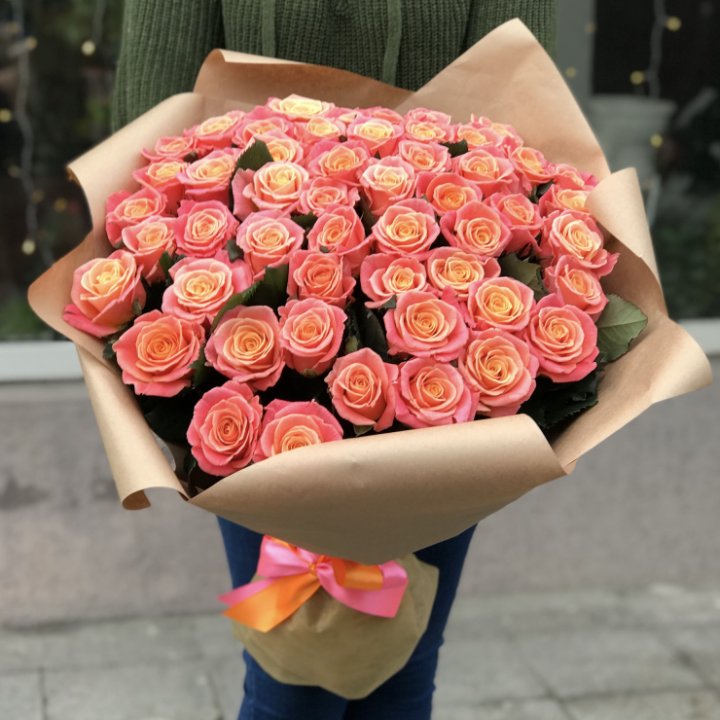 55 роз мисс пигги в Липецке